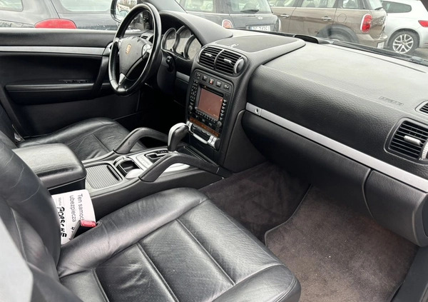 Porsche Cayenne cena 41000 przebieg: 177000, rok produkcji 2005 z Grodków małe 631